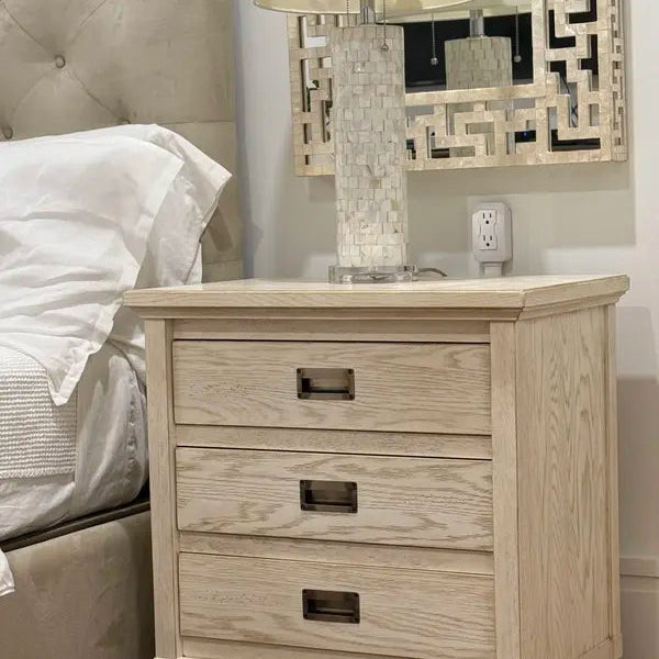 FlexiOutlet™ Extendable Wall Plug - Brings Hidden Outlets Within Easy Reach